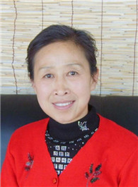 公翠英