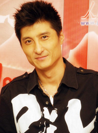 胡东